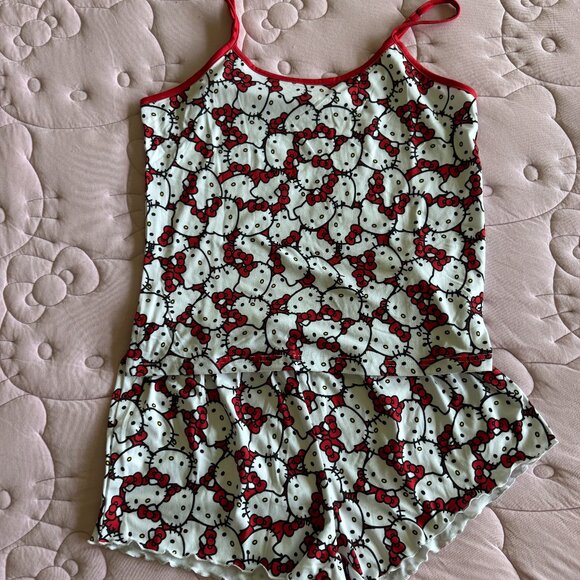 NWOT Hello Kitty Red Bow Spaghetti strap and shorts Pajama Set - Picture 1 of 6
